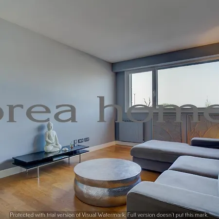 La Madame On La Concha Beach, Seaview Apartment San Sebastian