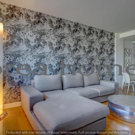 Apartment La Madame On La Concha Beach, Seaview San Sebastian