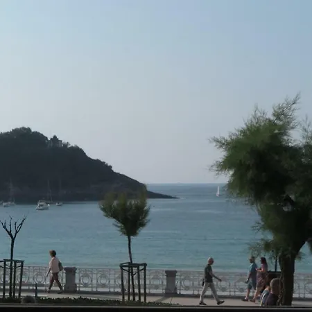 La Madame On La Concha Beach, Seaview * San Sebastian