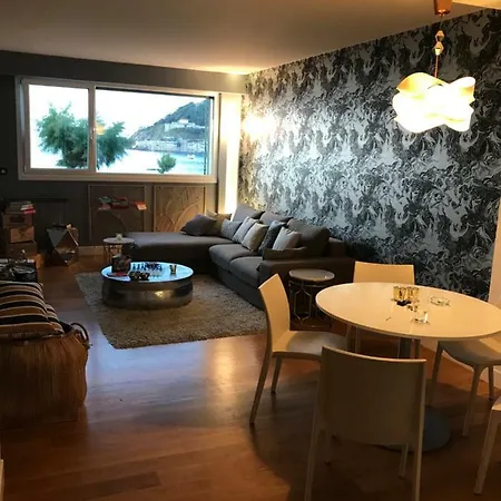 La Madame On La Concha Beach, Seaview Apartment San Sebastian