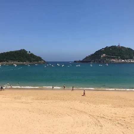 La Madame On La Concha Beach, Seaview Apartment San Sebastian